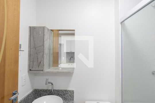 Banheiro Social de kitnet/studio para alugar com 1 quarto, 24m² em Tatuapé, São Paulo