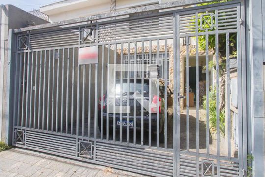 Fachada de casa para alugar com 3 quartos, 140m² em Vila Sao Francisco (zona Sul), São Paulo