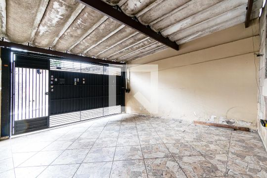 Garagem de casa à venda com 2 quartos, 60m² em Conjunto Residencial Jardim Canaã, São Paulo