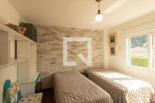 Quarto 2 de apartamento para alugar com 3 quartos, 110m² em Água Verde, Curitiba