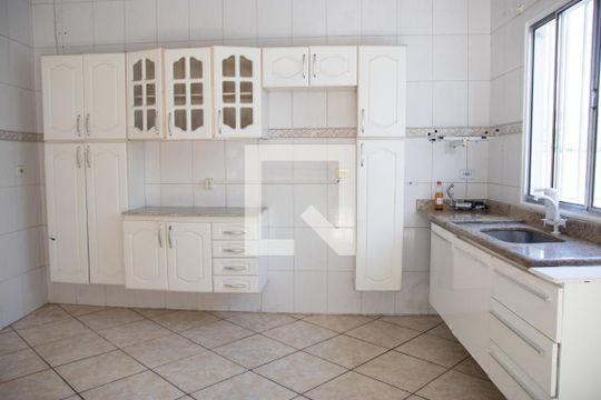 Cozinha de casa à venda com 2 quartos, 140m² em Parque Edu Chaves, São Paulo