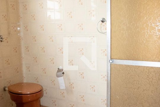 Banheiro 1 de casa à venda com 2 quartos, 140m² em Parque Edu Chaves, São Paulo