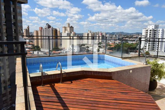Piscina de kitnet/studio à venda com 1 quarto, 40m² em Anhangabaú, Jundiaí
