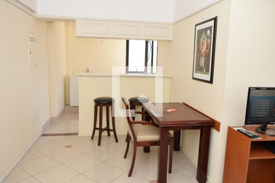 Sala de kitnet/studio à venda com 1 quarto, 40m² em Anhangabaú, Jundiaí