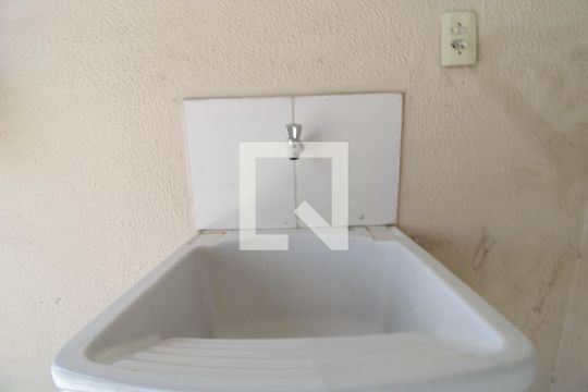 Tanque de casa à venda com 1 quarto, 60m² em Jardim São Luís, São Paulo