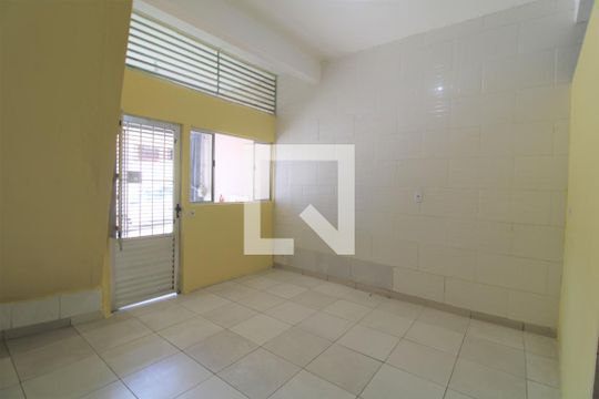 Casa à venda com 1 quarto, 60m² em Jardim São Luís, São Paulo