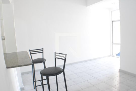 Sala de apartamento para alugar com 1 quarto, 58m² em Rio Vermelho, Salvador