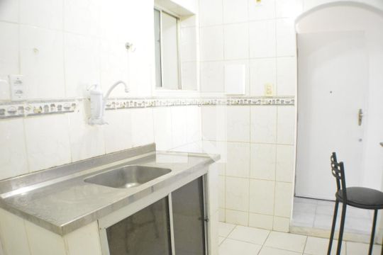Cozinha de apartamento para alugar com 1 quarto, 58m² em Rio Vermelho, Salvador