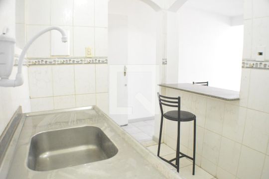 Cozinha de apartamento para alugar com 1 quarto, 58m² em Rio Vermelho, Salvador