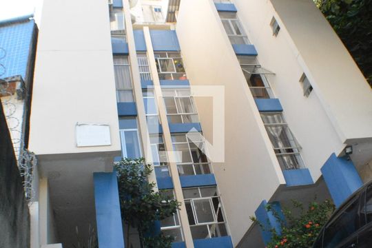 Fachada de apartamento para alugar com 1 quarto, 58m² em Rio Vermelho, Salvador