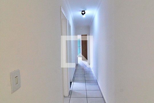 Corredor de apartamento à venda com 2 quartos, 89m² em Campestre, Santo André