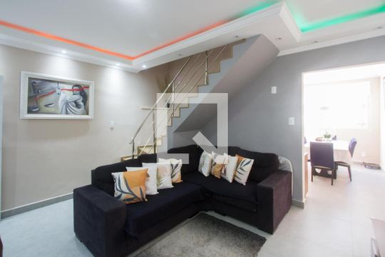 Sala de casa à venda com 3 quartos, 150m² em Santo Amaro, São Paulo