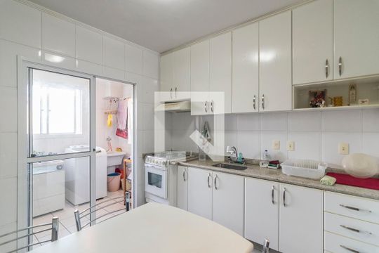 Cozinha de apartamento à venda com 3 quartos, 110m² em Campestre, Santo André