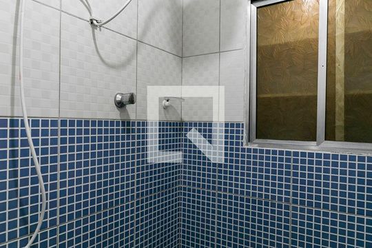 Banheiro de casa à venda com 1 quarto, 55m² em Vila Carrao, São Paulo