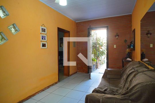 Sala de casa à venda com 3 quartos, 143m² em Morro Santana, Porto Alegre
