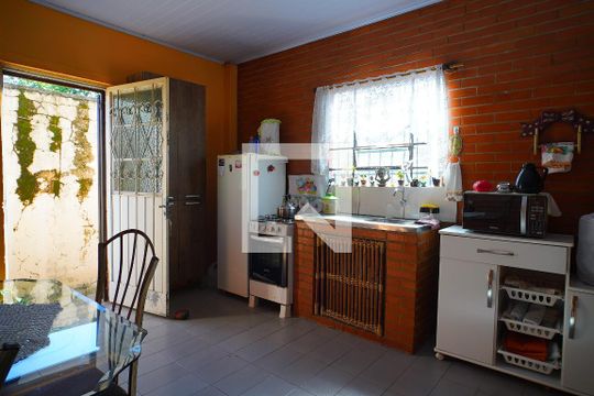 Cozinha de casa à venda com 3 quartos, 143m² em Morro Santana, Porto Alegre