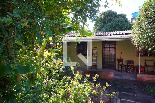Casa Fundos de casa à venda com 3 quartos, 143m² em Morro Santana, Porto Alegre