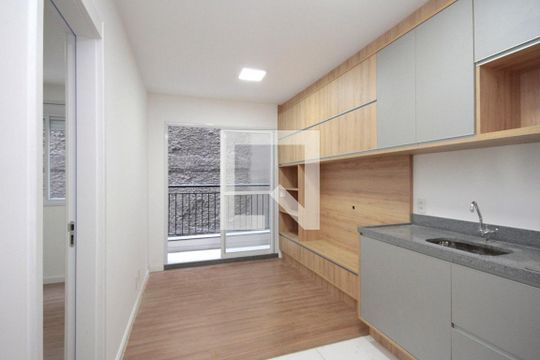 Kitnet/Studio para alugar com 1 quarto, 29m² em República, São Paulo