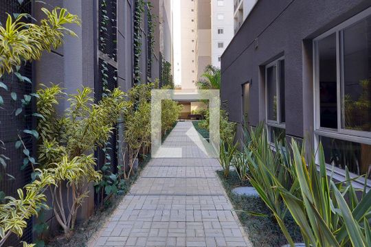 Área Comum de kitnet/studio para alugar com 1 quarto, 29m² em República, São Paulo