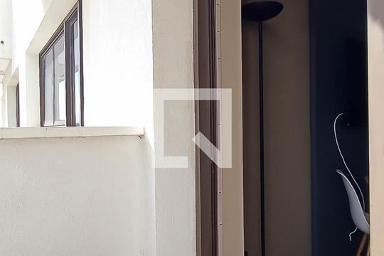 Varanda quarto de apartamento à venda com 1 quarto, 35m² em Alphaville Industrial, Barueri