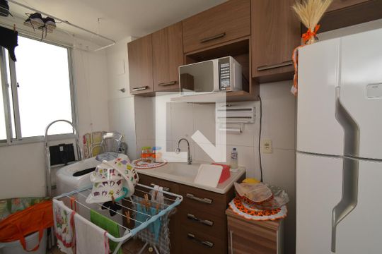 Cozinha e Área de Serviço de apartamento para alugar com 1 quarto, 43m² em Vila Bremen, Guarulhos