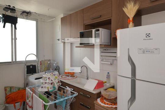 Cozinha e Área de Serviço de apartamento para alugar com 1 quarto, 43m² em Vila Bremen, Guarulhos