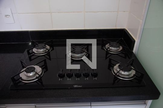 Cozinha de apartamento para alugar com 2 quartos, 42m² em Ribeirânia, Ribeirão Preto