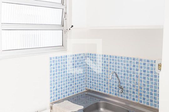 Cozinha de kitnet/studio para alugar com 1 quarto, 28m² em Vila Buarque, São Paulo