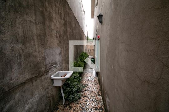 Área de Serviço de casa para alugar com 5 quartos, 480m² em Vila Oratório, São Paulo