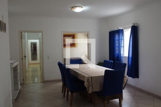 Sala de casa à venda com 5 quartos, 488m² em Jardim Quintas das Videiras, Jundiaí