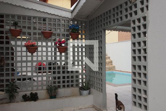 Quintal de casa à venda com 5 quartos, 488m² em Jardim Quintas das Videiras, Jundiaí
