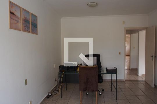 Quarto 4 - Suíte (escritorio) de casa à venda com 5 quartos, 488m² em Jardim Quintas das Videiras, Jundiaí