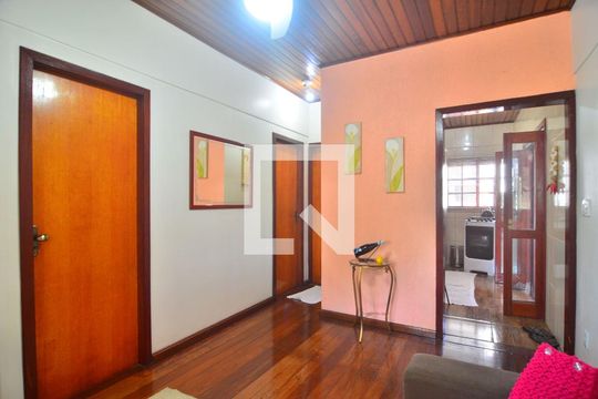 Sala de casa à venda com 2 quartos, 95m² em Harmonia, Canoas