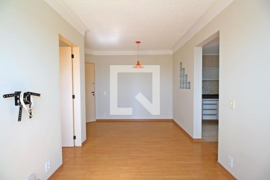 Sala de apartamento para alugar com 2 quartos, 50m² em Jardim Antonio Von Zuben, Campinas