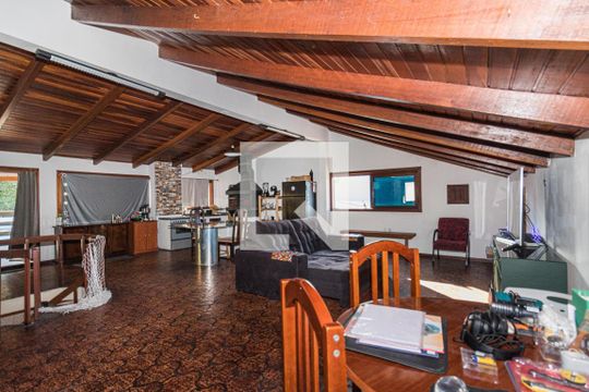 Sala de Estar de casa à venda com 4 quartos, 260m² em Rubem Berta, Porto Alegre