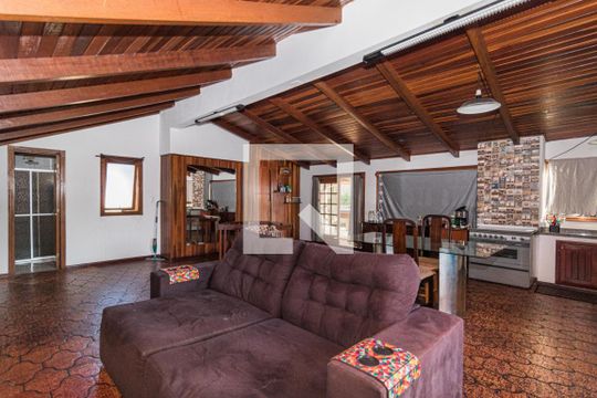 Sala de Estar de casa à venda com 4 quartos, 260m² em Rubem Berta, Porto Alegre