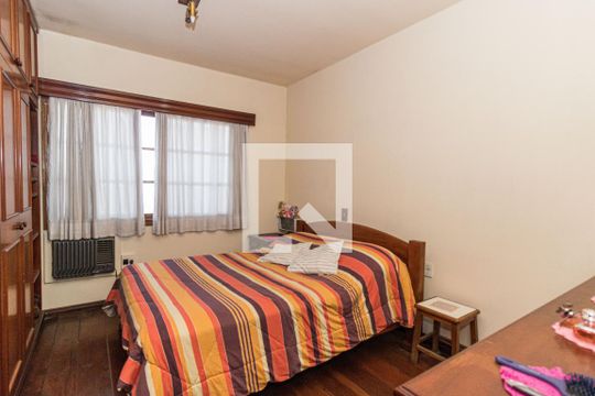 Quarto 1 Suite de casa à venda com 4 quartos, 260m² em Rubem Berta, Porto Alegre