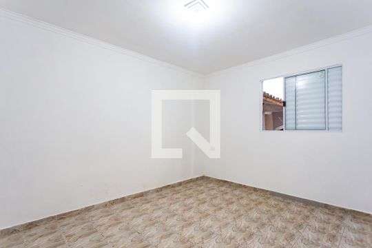 Casa para alugar com 1 quarto, 26m² em Jardim Roberto, Osasco