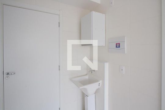 Área de Serviço de apartamento para alugar com 1 quarto, 28m² em Vila das Belezas, São Paulo