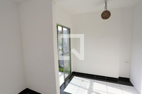 Casa para alugar com 1 quarto, 45m² em Parque Boturussu, São Paulo