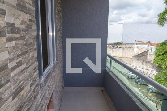Varanda de kitnet/studio para alugar com 1 quarto, 50m² em Chácaras Arcampo, Duque de Caxias