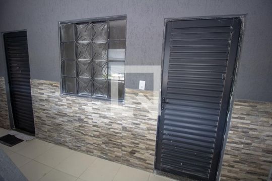Área comum de kitnet/studio para alugar com 1 quarto, 50m² em Chácaras Arcampo, Duque de Caxias