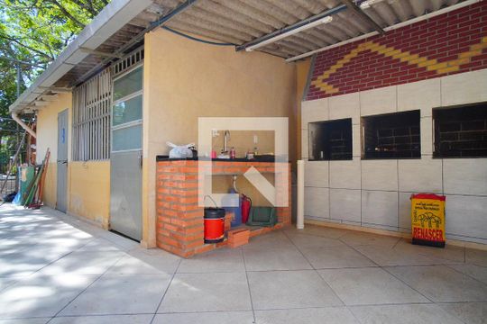 Área comum - Churrasqueira de apartamento à venda com 2 quartos, 70m² em Humaitá, Porto Alegre