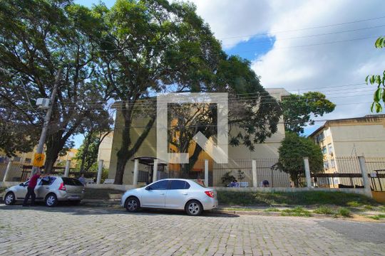 Fachada de apartamento à venda com 2 quartos, 70m² em Humaitá, Porto Alegre