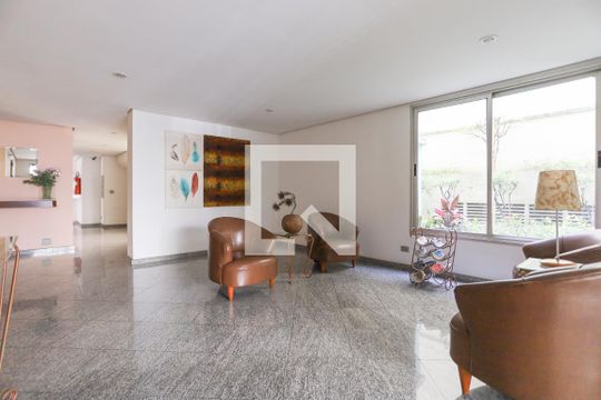 Hall Social de apartamento para alugar com 1 quarto, 40m² em Liberdade, São Paulo