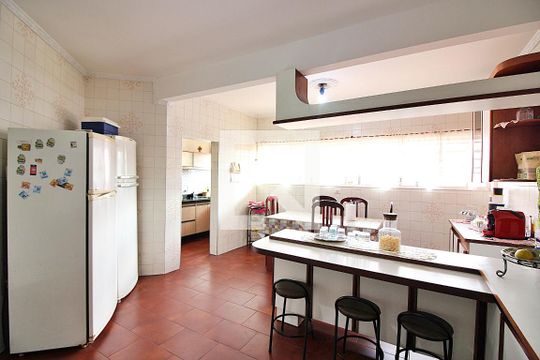 Cozinha 1 de casa à venda com 4 quartos, 372m² em Baeta Neves, São Bernardo do Campo