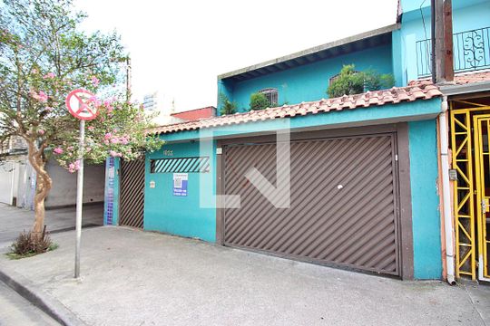 Fachada de casa à venda com 4 quartos, 372m² em Baeta Neves, São Bernardo do Campo