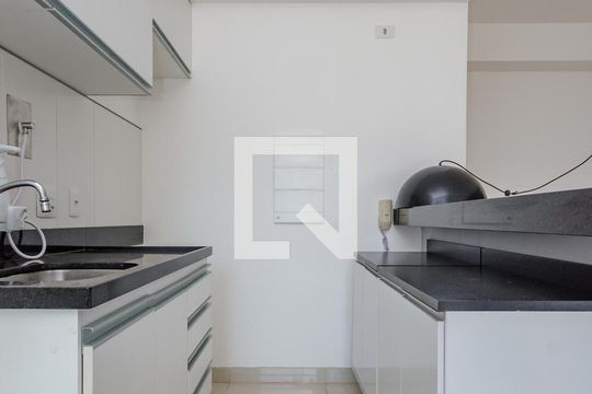 Cozinha de apartamento para alugar com 2 quartos, 63m² em Vila da Serra, Nova Lima