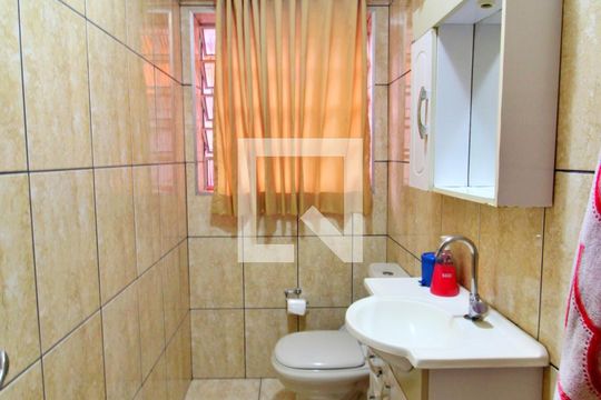 Lavabo 1 de casa à venda com 4 quartos, 148m² em Jardim Stetel, Santo André