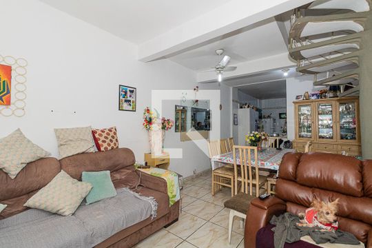 Sala - Casa 01 de casa à venda com 5 quartos, 150m² em Vila Nivi, São Paulo
